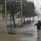 Calle inundada en el distrito financiero de Miami. (Foto: Getty Images | Univision)